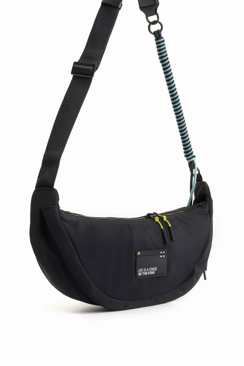 1037761-00-02-Bolso-baguette