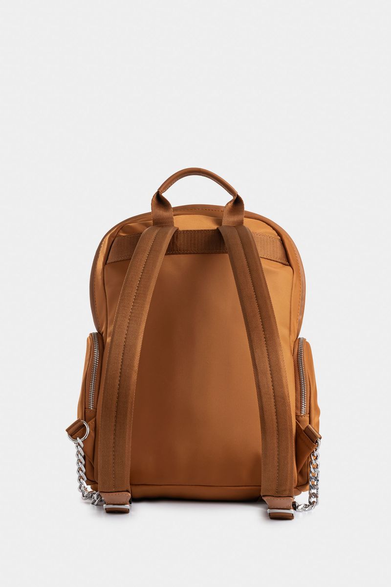 1037622-02-03-Morral