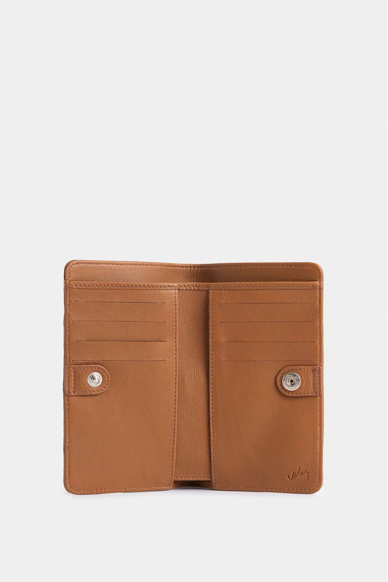 1038375-02-02-Billetera-de-cuero
