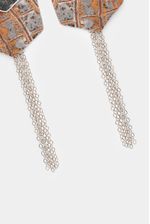 1037357-38-03-Aretes-de-cuero