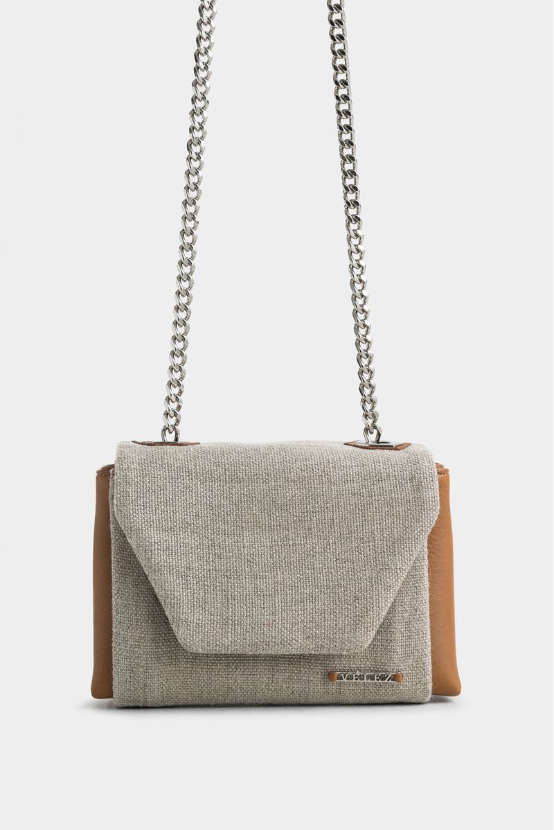 1036557-31-01-Bolso-manos-libres-de-cuero