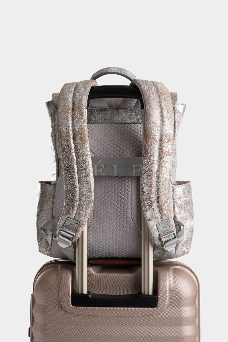 1037621-38-03-Morral-de-cuero