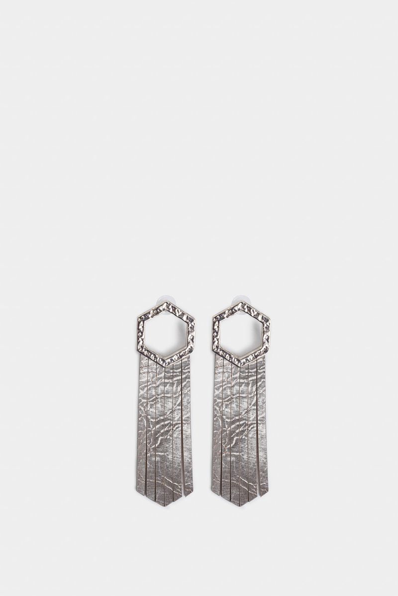 1037685-38-02-Aretes-de-cuero