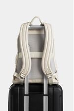 1037425-09-03-Morral-de-cuero