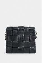 1035963-00-01-Bolso-bowling-de-cuero