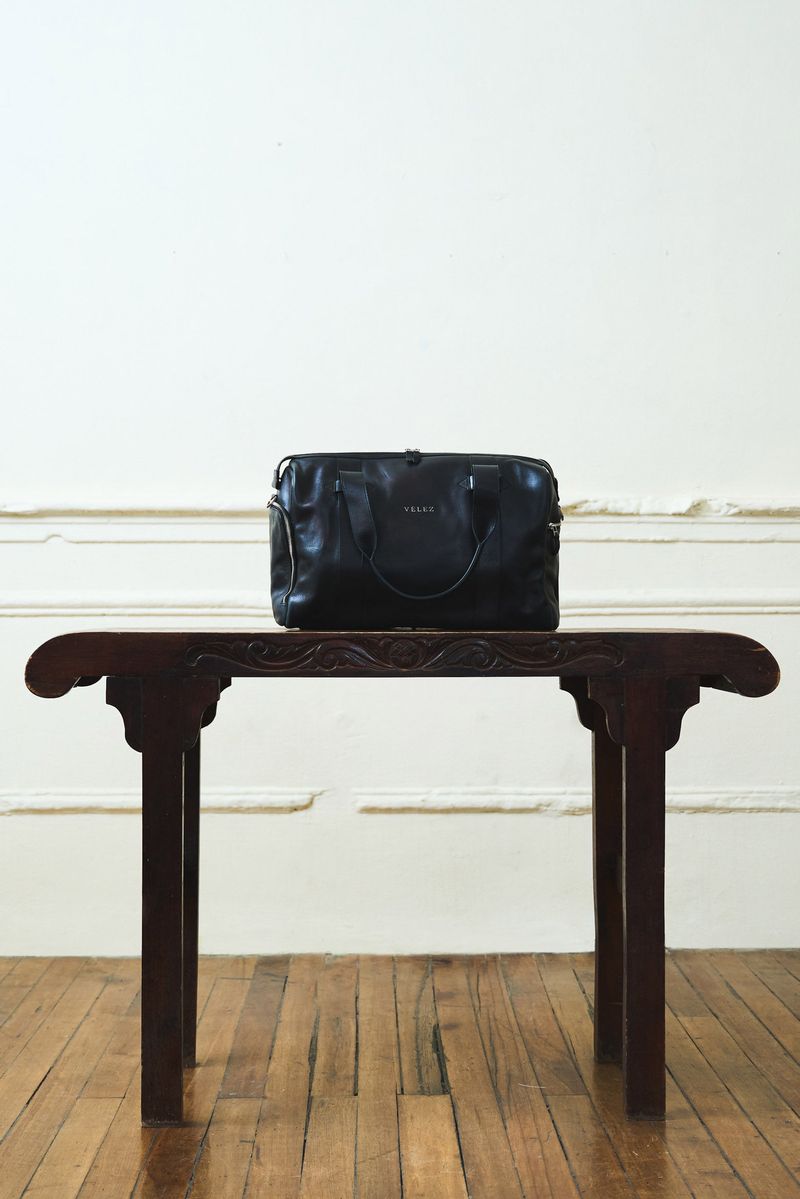 1037742-00-01-Bolso-bowling-de-cuero