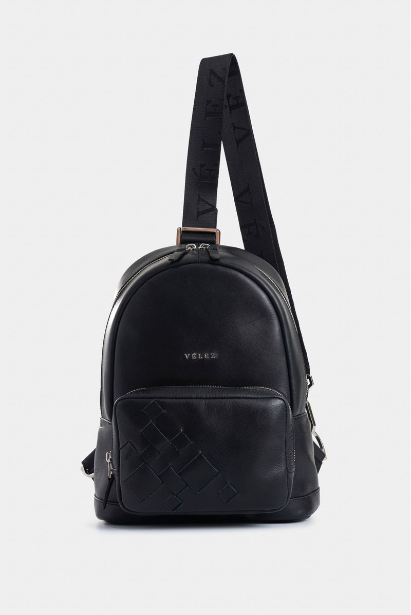 1037597-00-01-Bolso-manos-libres-de-cuero