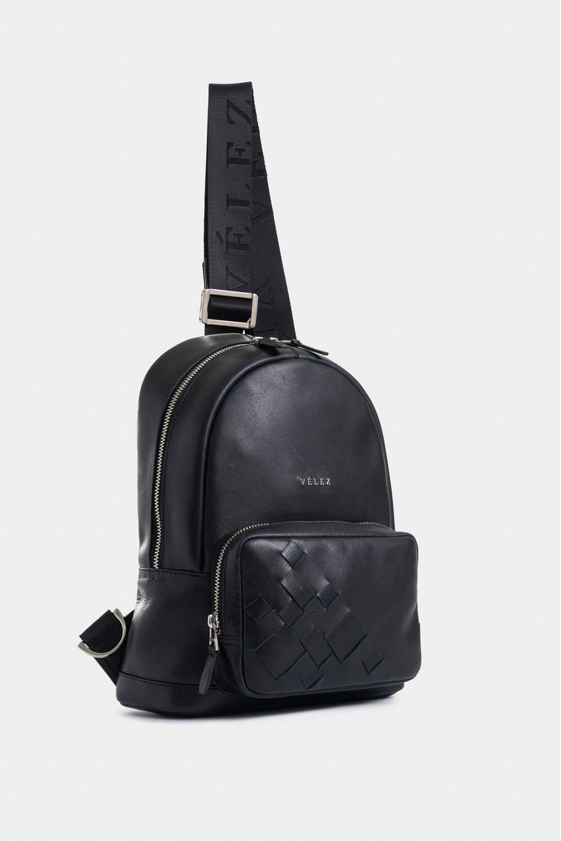 1037597-00-02-Bolso-manos-libres-de-cuero
