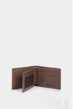 1030971-11-02-BILLETERA