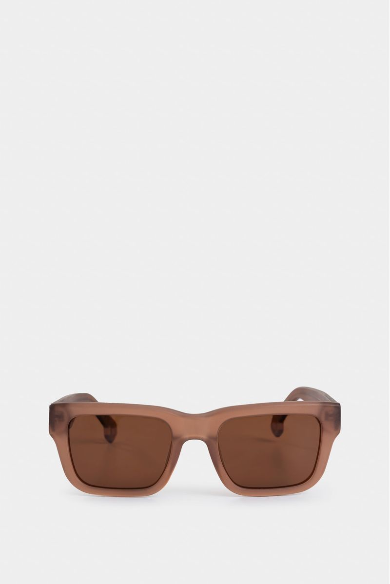 1037372-11-01-Gafas