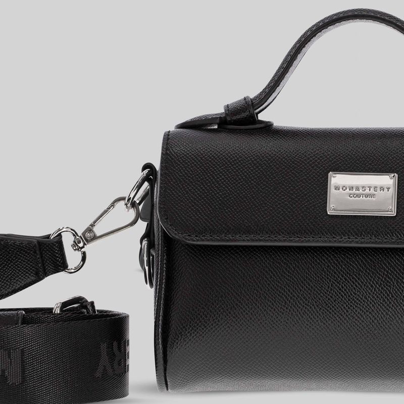 FANNYPACK-BASIC-WOMEN-ENGLAND
